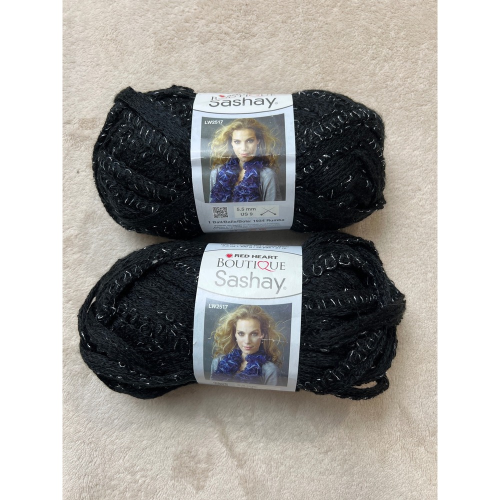 Red Heart Boutique Sashay Yarn Black  1002 Metallic 2 Skeins 3.5oz Super Bulky